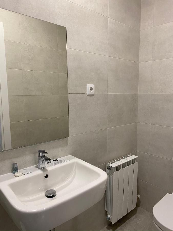 Hostal La Masia 만레사 외부 사진
