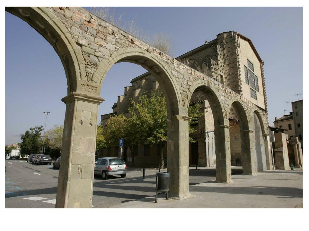 Hostal La Masia 만레사 외부 사진