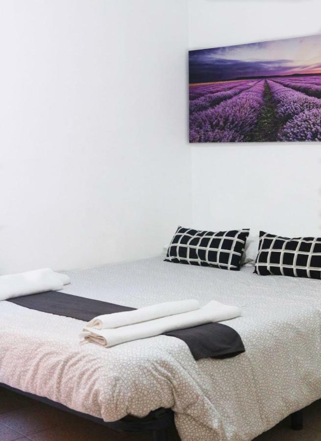 Hostal La Masia 만레사 외부 사진